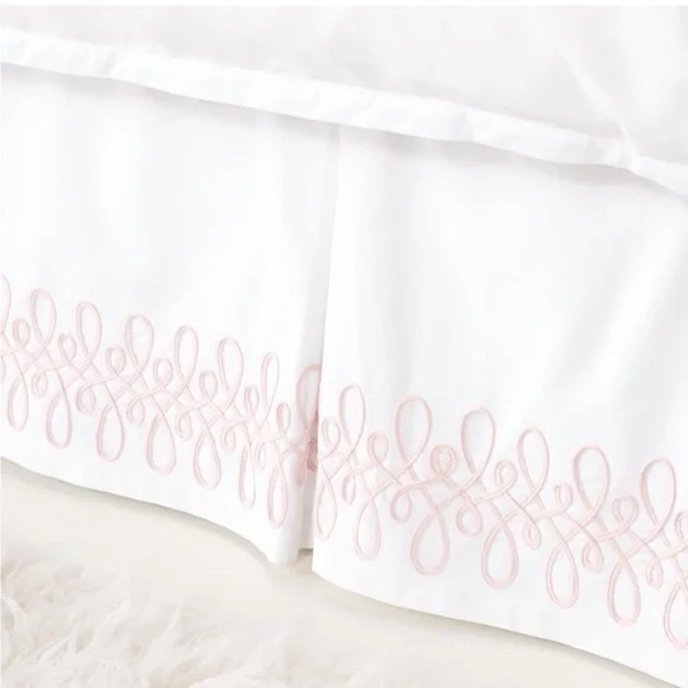 SERENA  and LILY Bedskirt twin size Swirl Appliqué